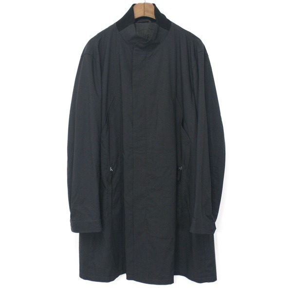 Armani Collezioni &#039;Loro Piana Storm System Fabric&#039; Zip-up Coat