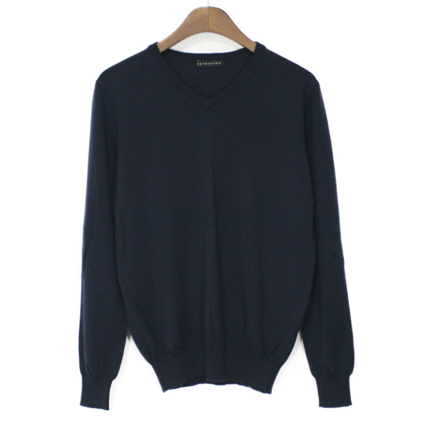 Estnation Merino Wool V-neck Sweater
